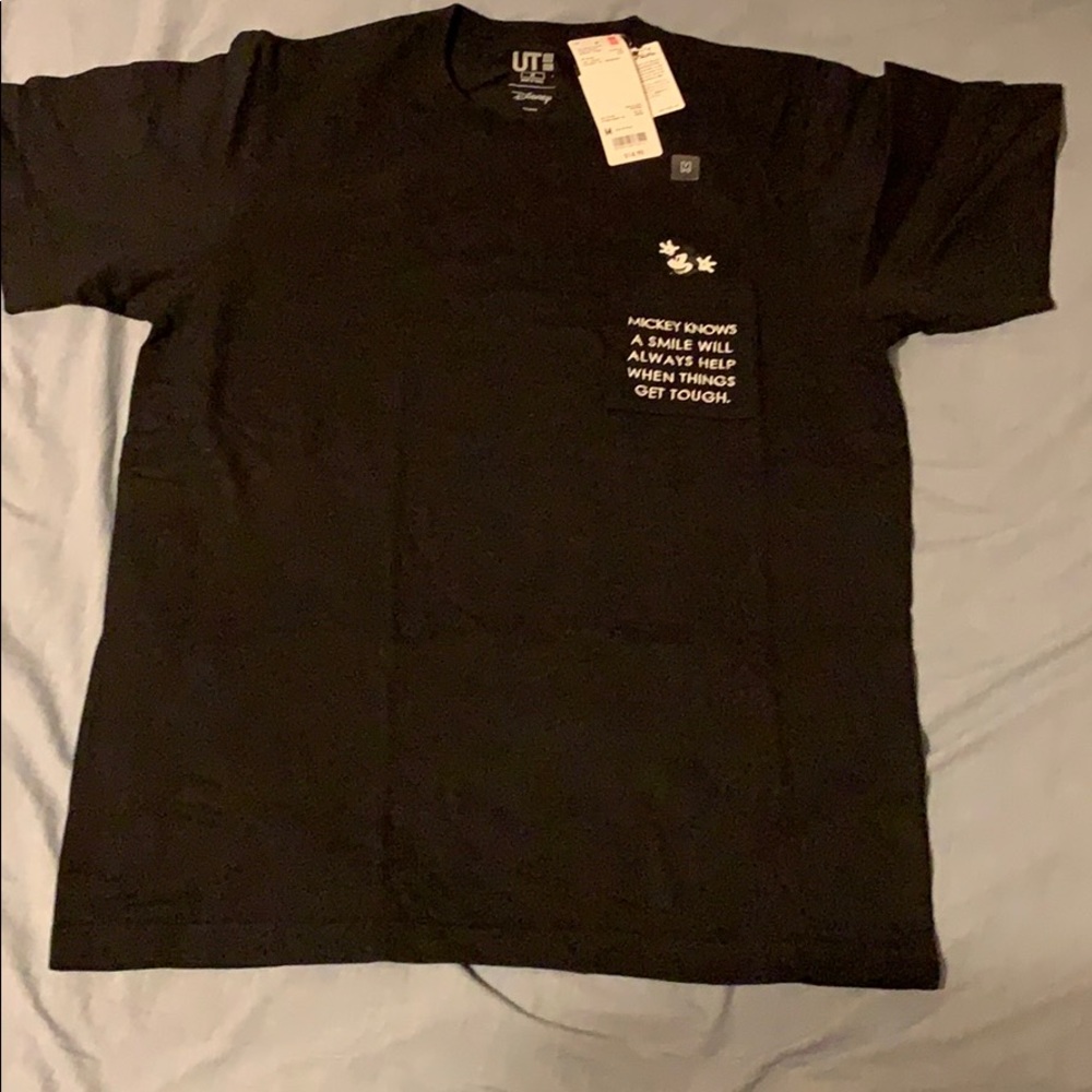 UNIQLO MENS TEE